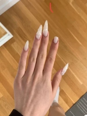 UÑA QUEBRADA DE 1 A 2