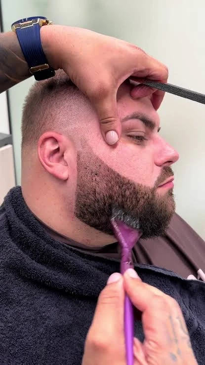 Teñido de barba